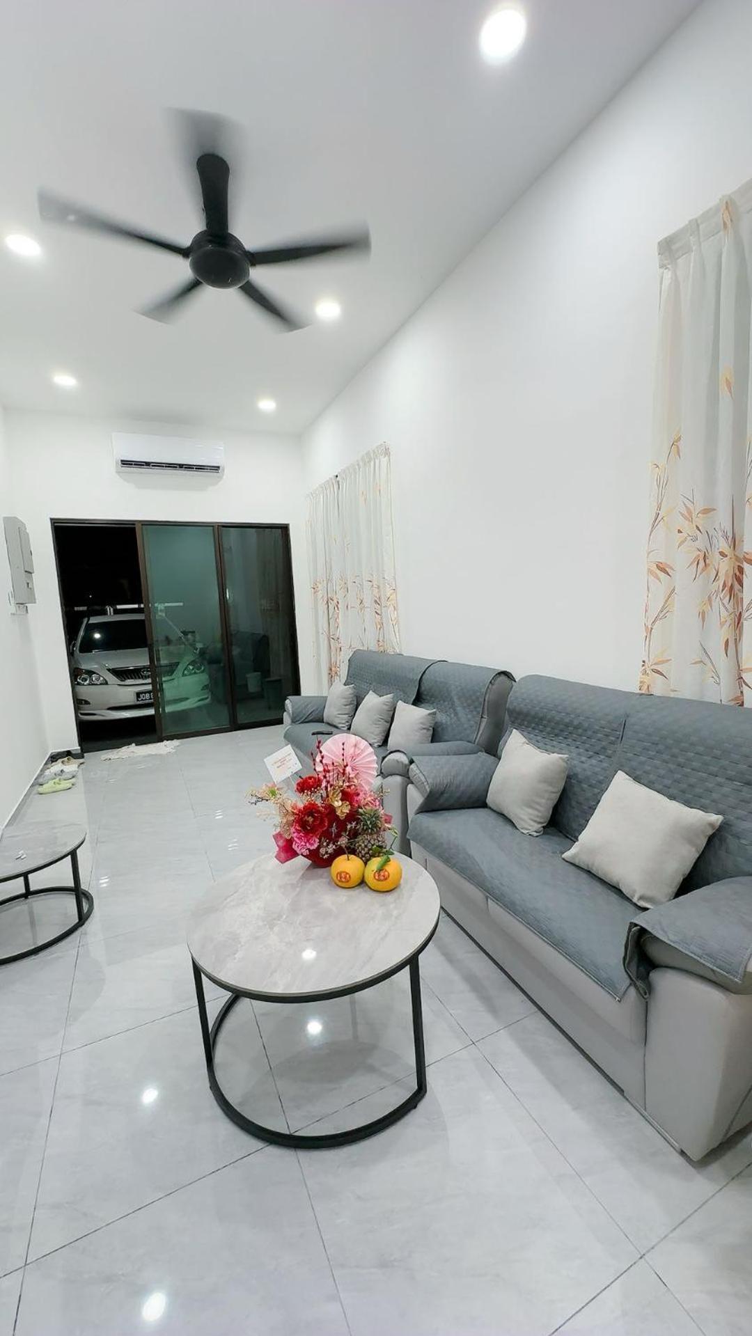 79 Village Rumah percutian Muar
